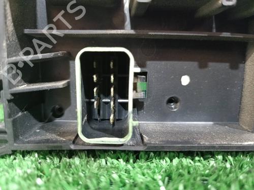 Fuse box CHRYSLER VOYAGER / GRAND VOYAGER III (GS_, NS_)  | BP13527547E1