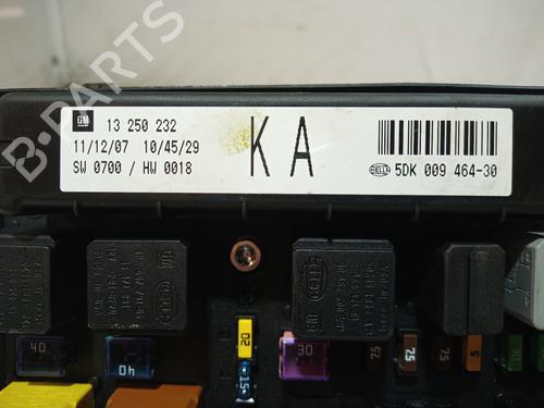 Fuse box OPEL ASTRA H GTC (A04)  | BP11384944E1 
