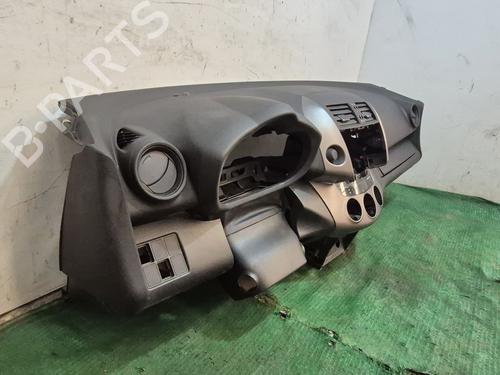Dashboard TOYOTA RAV 4 III (_A3_) 2.2 D (ALA35_) | BP30122227C46