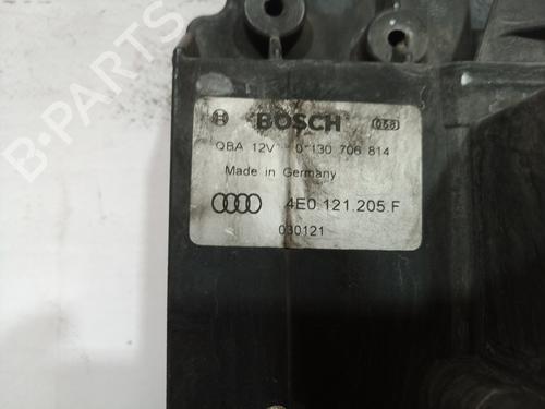 Démarreur Pour Audi A8 (4E2/4E8) 3.7L/3.9L/4.2L Et Touareg 4.2L - Remplacement #077911023J - 12V, 1.7KW, 9 Dents