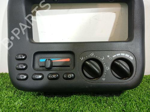 Climate control CHRYSLER VOYAGER / GRAND VOYAGER III (GS_, NS_) 2.0 i | BP17117393I5 