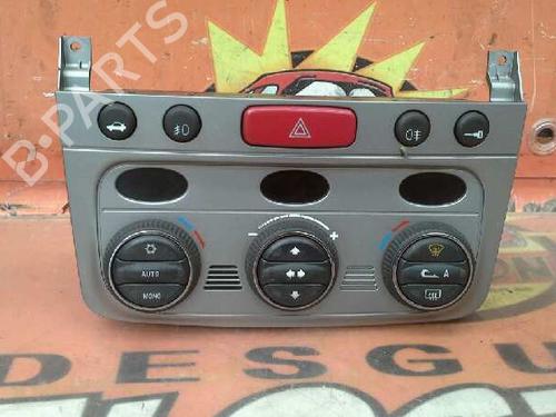 Used Climate control ALFA ROMEO 147 (937_) 1.6 16V T.SPARK ECO (937.AXA1A, 937.BXA1A) (105 hp) 7923715