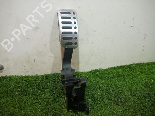 Used Pedal NISSAN JUKE (F15) 1.6 DIG-T 4x4 (190 hp) 23958024