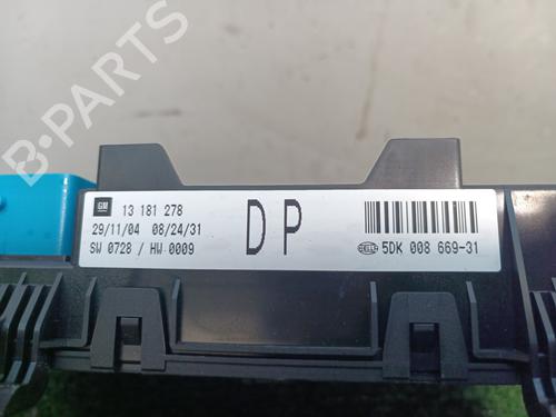 Fuse box OPEL ASTRA H (A04) 1.7 CDTI (L48) | BP13735576E1 