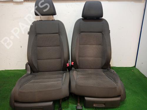 Ensemble sièges VW TOURAN (1T1, 1T2) 2.0 TDI 16V | BP19923847C78 