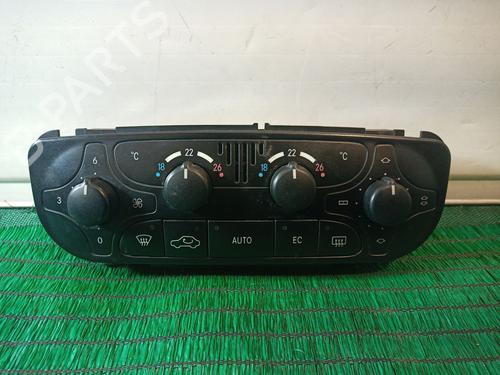 Used Climate control MERCEDES-BENZ C-CLASS (W203) C 270 CDI (203.016) (170 hp) 31190674