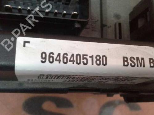 Fuse box PEUGEOT 306 (7B, N3, N5) 2.0 HDI 90 | BP7923944E1 