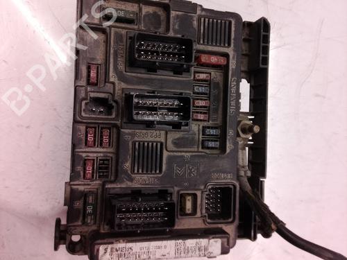 Used Fuse box PEUGEOT 206 Hatchback (2A/C) [1998-2012]  8536373