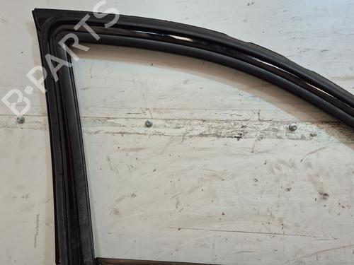 Left front door KIA SORENTO I (JC) 2.5 CRDi 4WD | BP28975868C2 
