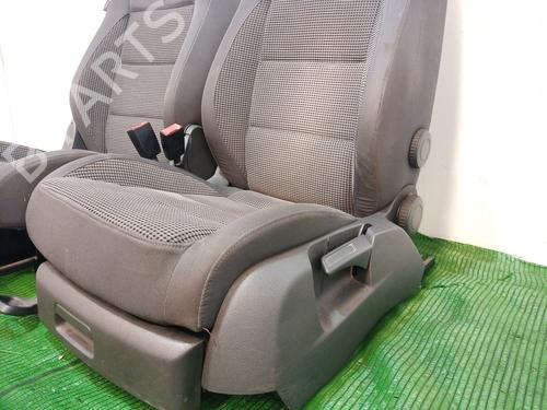 Ensemble sièges VW TOURAN (1T1, 1T2) 2.0 TDI 16V | BP19923847C78 