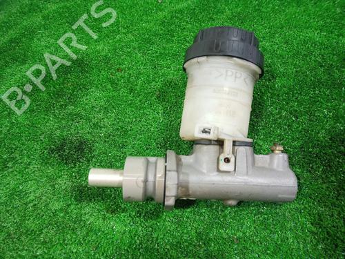Brake master cylinder VOLVO V40 Estate (645) 1.9 DI | BP13368644M77 