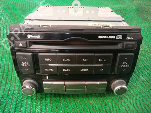 Used Radio HYUNDAI i20 I (PB, PBT) 1.2 (86 hp) 25149236