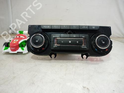 Used Climate control SKODA SUPERB II Estate (3T5) 2.0 TDI 16V (140 hp) 12439153