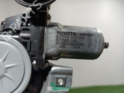 Lève-vitre avant droit TOYOTA YARIS (_P9_) 1.3 VVT-i (SCP90_, SCP90R) | BP15655812C23 