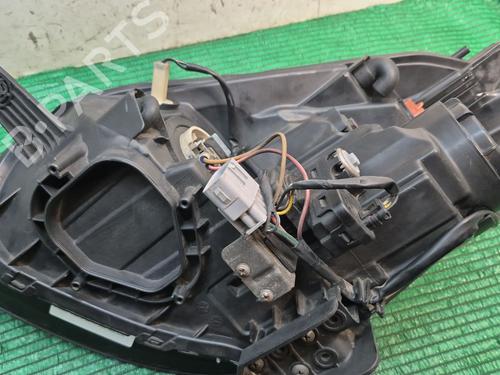 Right headlight SUBARU TRIBECA (B9) 3.0 (WXE) | BP29537839C29 