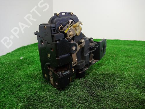 Used Front left lock VW PASSAT B5 (3B2) [1996-2001]  13415477
