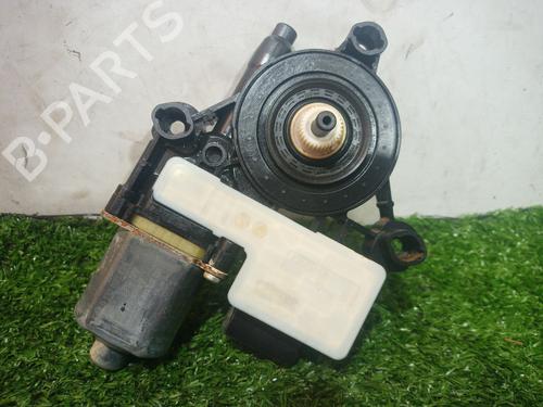 Right rear window motor CITROËN C3 AIRCROSS II (2R_, 2C_) 1.2 PureTech 110 (2RHNZB, 2RHNZW, 2RHNPX, 2RHNPJ) | BP24204194E22 