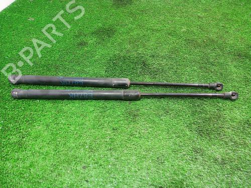 Used Tailgate lift support BMW 1 (E87) 118 d (122 hp) 14304677