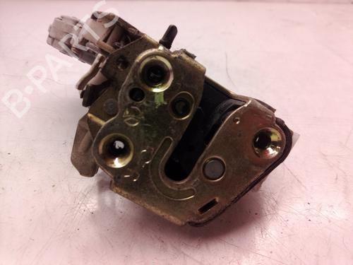 Rear right lock NISSAN TERRANO II (R20) 2.7 TDi 4WD | BP8879056C99 