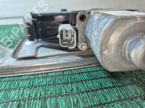 Front right window mechanism PEUGEOT 208 I (CA_, CC_) 1.2 VTI 82 | BP30847663C23