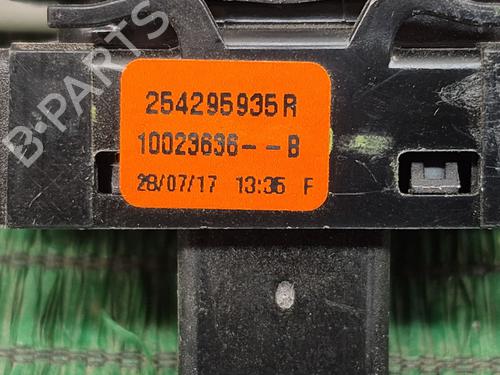 Switch DACIA SANDERO II TCe 90 (B8M1, B8MA, B8AC) | BP28380765I30