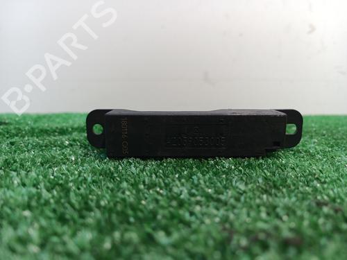 Used Electronic module Electronic module MERCEDES-BENZ GLE (W166) 500 4-matic (166.073) (435 hp) 40102481 40102481