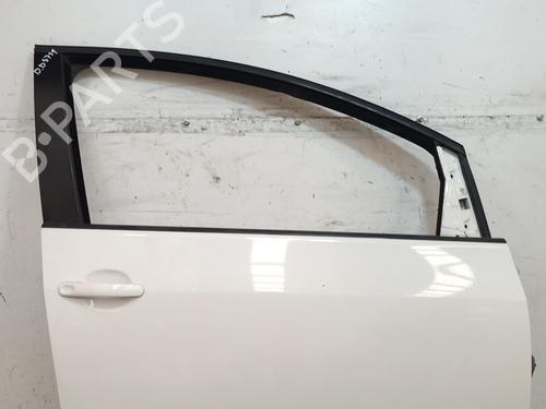 Right front door VW GOLF PLUS V (5M1, 521) 1.6 TDI | BP29355106C3 