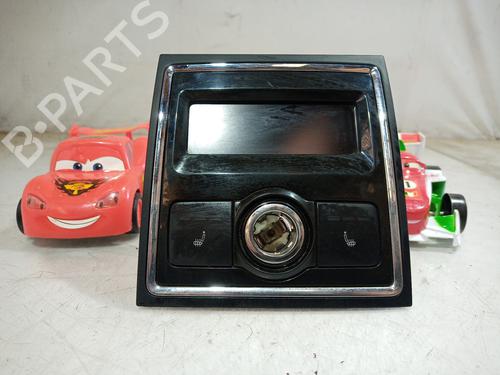 Used Display monitor SKODA SUPERB II Estate (3T5) 2.0 TDI 16V (140 hp) 12439201