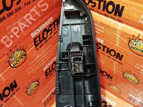 Right front window switch HYUNDAI GETZ (TB) 1.1 | BP7927822I26 