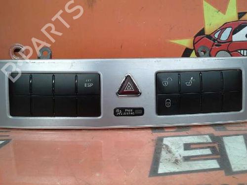 Advarselsbryter MERCEDES-BENZ C-CLASS (W203) [2000-2007]  7922324