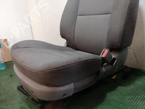 Seats set KIA SORENTO I (JC) 2.5 CRDi 4WD | BP21757371C78