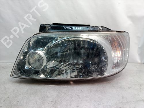 Faro izquierdo HYUNDAI MATRIX (FC) 1.6 (103 hp) 10682067
