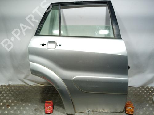 Dør høyre bak TOYOTA RAV 4 II (_A2_) 2.0 4WD (ACA21, ACA20) (150 hp) 11282530