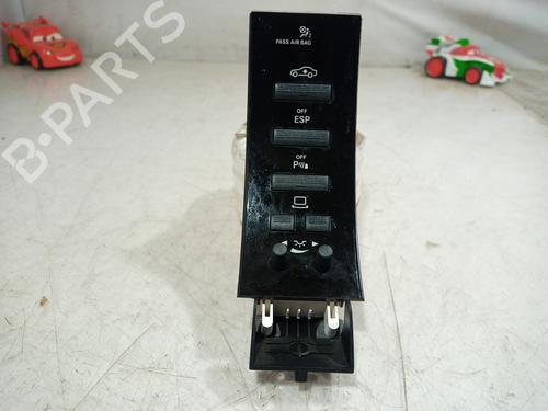 Used Switch MERCEDES-BENZ S-CLASS (W221, V221) [2005-2013]  11741645