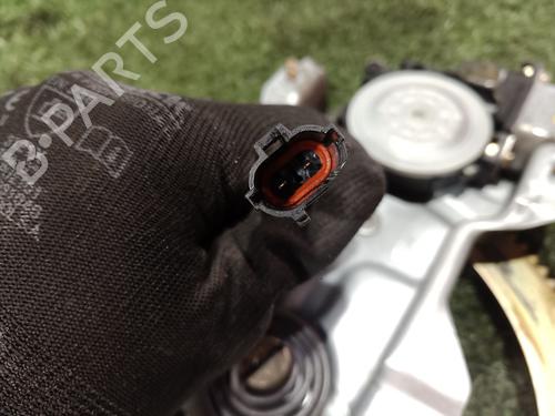 Rear right window mechanism KIA SORENTO I (JC) 2.5 CRDi 4WD | BP21757793C25 