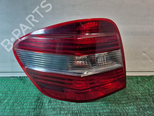 Used Left taillight MERCEDES-BENZ M-CLASS (W164) ML 280 CDI 4-matic (164.120) (190 hp) 31707391