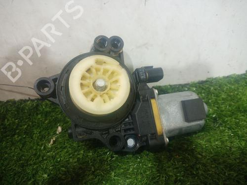 Used Left front window motor HYUNDAI i30 (GD) 1.4 (101 hp) 24500984