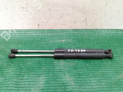 Used Right rear shock absorber PEUGEOT 2008 I (CU_) 1.6 HDi (92 hp) 26569646