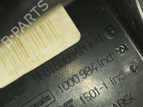 Middle console RENAULT LAGUNA III (BT0/1) 2.0 dCi GT (BT11, BT1E, BT1N) | BP29706431I22 