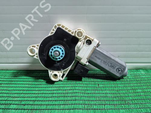 Motor elevalunas trasero izquierdo Motor elevalunas trasero izquierdo 39406811 39406811