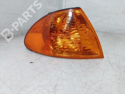 Used Right front indicator Right front indicator BMW 3 (E46) 320 d (136 hp) 10389999 10389999