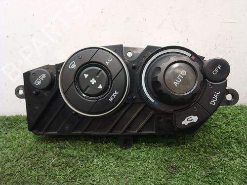 Used Climate control HONDA CIVIC VIII Hatchback (FN, FK) 2.2 CTDi (FK3) (140 hp) 18431116