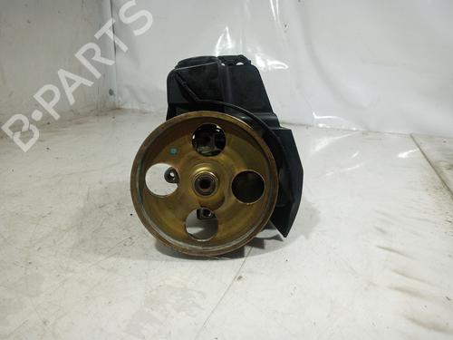 Used Steering pump PEUGEOT 206 Hatchback (2A/C) [1998-2012]  12322655
