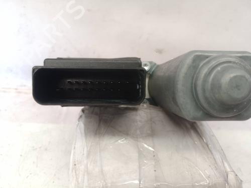 Rudehejsemotor bagstkærm højre VW GOLF V (1K1)  | BP8604736E22 