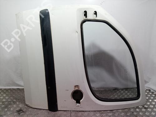 Used Left front door FIAT DOBLO Box Body/MPV (223_) 1.3 JTD 16V (70 hp) 10811804
