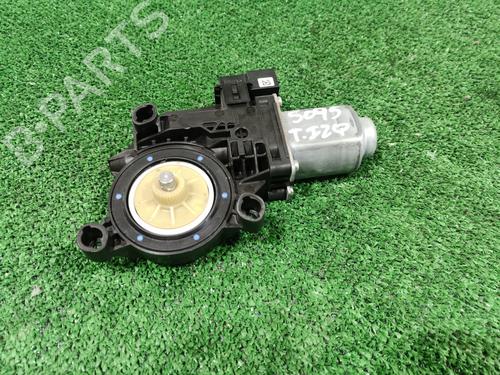 Rudehejsemotor bagstkærm venstre VW POLO (9N_, 9A_) 1.4 TDI (70 hp) 12679758