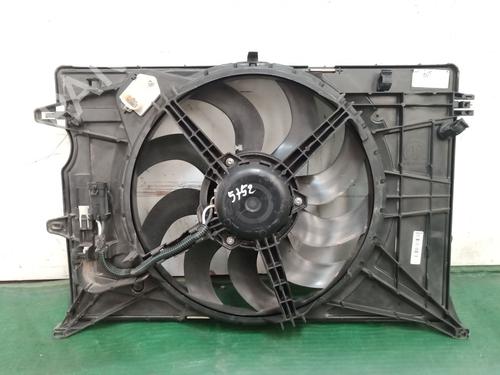 Used Radiator fan FIAT 500X (334_) 1.3 D Multijet (334AXH1A) (95 hp) 29122479