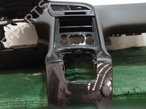 Dashboard PEUGEOT 5008 (0U_, 0E_) 1.6 HDi | BP28168111C46 