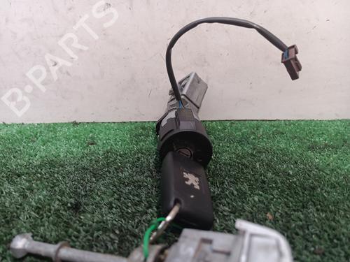 Ignition barrel PEUGEOT 5008 (0U_, 0E_) 1.6 HDi | BP15204217M48 