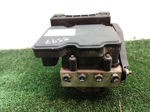 ABS pump MERCEDES-BENZ CLA Coupe (C117) CLA 180 (117.342) | BP22758388M43 